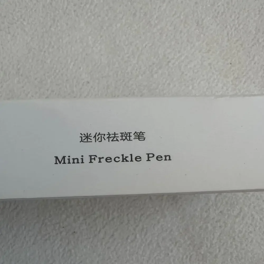 Unisex Mini Freckle Pen - White